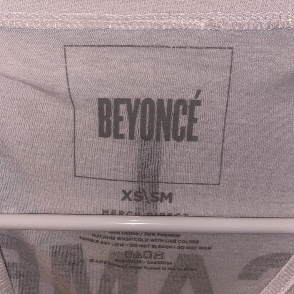 Beyoncé Tee - Picture 3 of 3
